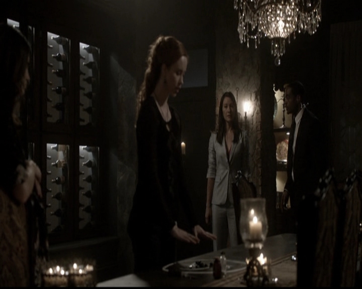 VampireDiariesWorld-dot-org_TheOriginals1x21TheBattleOfNewOrleans1583.jpg