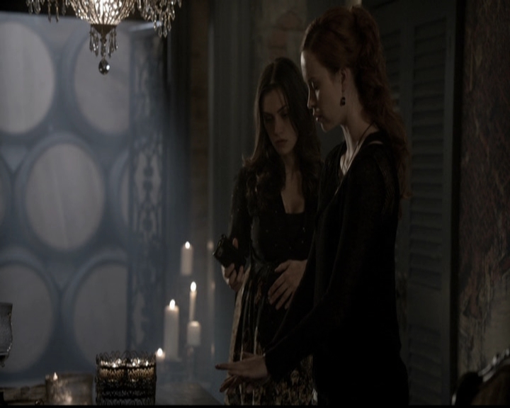 VampireDiariesWorld-dot-org_TheOriginals1x21TheBattleOfNewOrleans1598.jpg