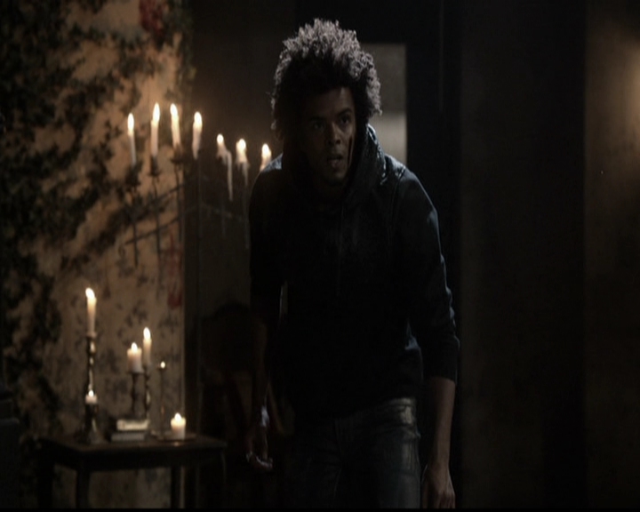 VampireDiariesWorld-dot-org_TheOriginals1x21TheBattleOfNewOrleans1797.jpg