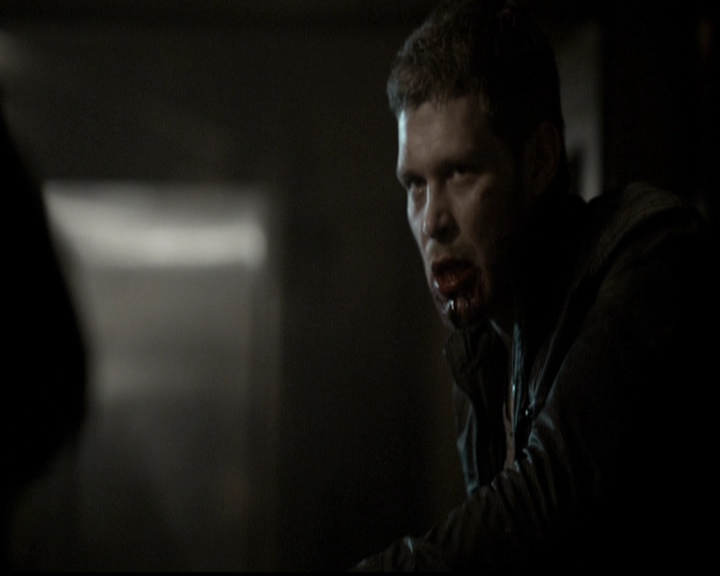 VampireDiariesWorld-dot-org_TheOriginals1x21TheBattleOfNewOrleans1927.jpg