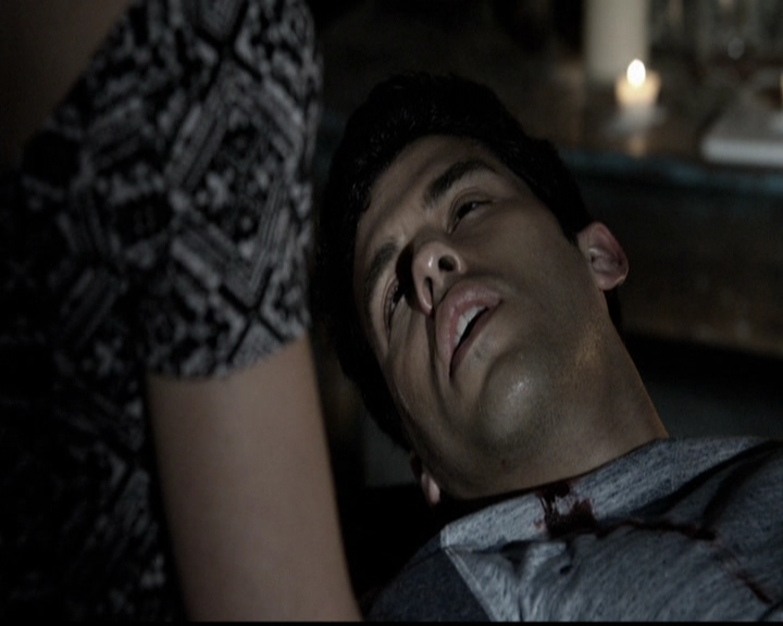 VampireDiariesWorld-dot-org_TheOriginals1x21TheBattleOfNewOrleans2053.jpg