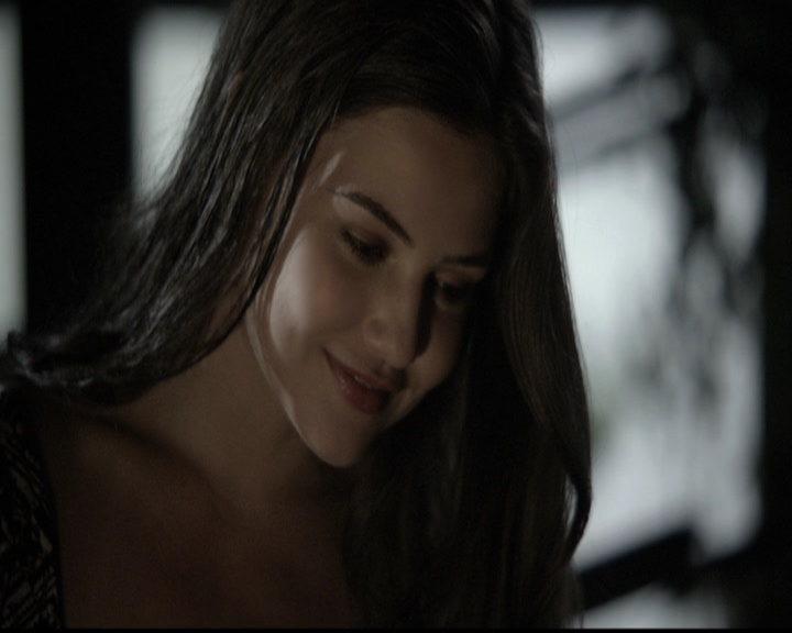 VampireDiariesWorld-dot-org_TheOriginals1x21TheBattleOfNewOrleans2056.jpg