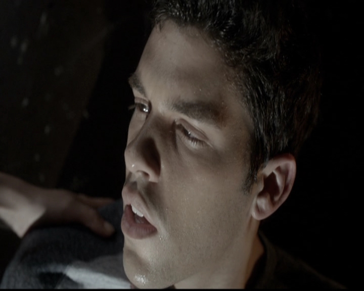 VampireDiariesWorld-dot-org_TheOriginals1x21TheBattleOfNewOrleans2059.jpg
