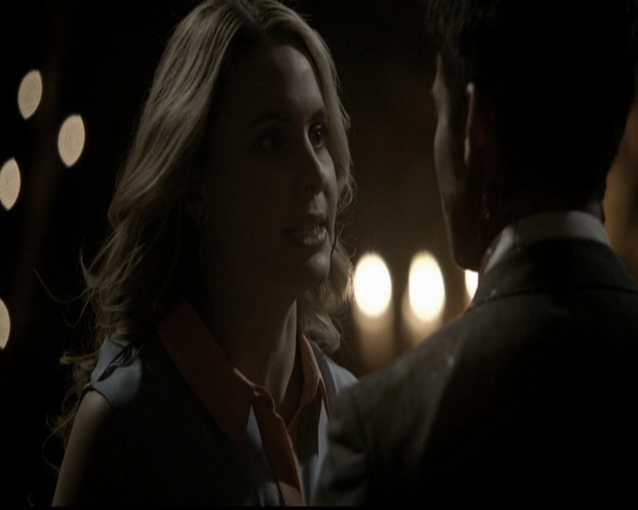 VampireDiariesWorld-dot-org_TheOriginals1x21TheBattleOfNewOrleans2225.jpg