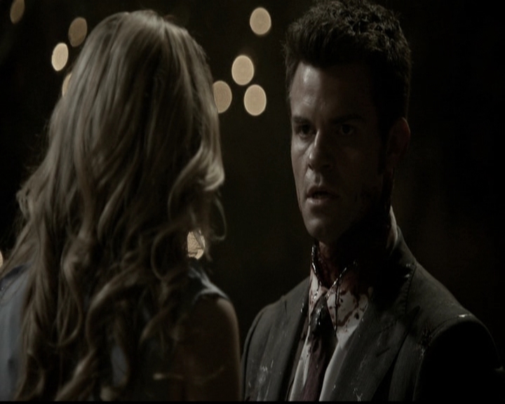 VampireDiariesWorld-dot-org_TheOriginals1x21TheBattleOfNewOrleans2228.jpg