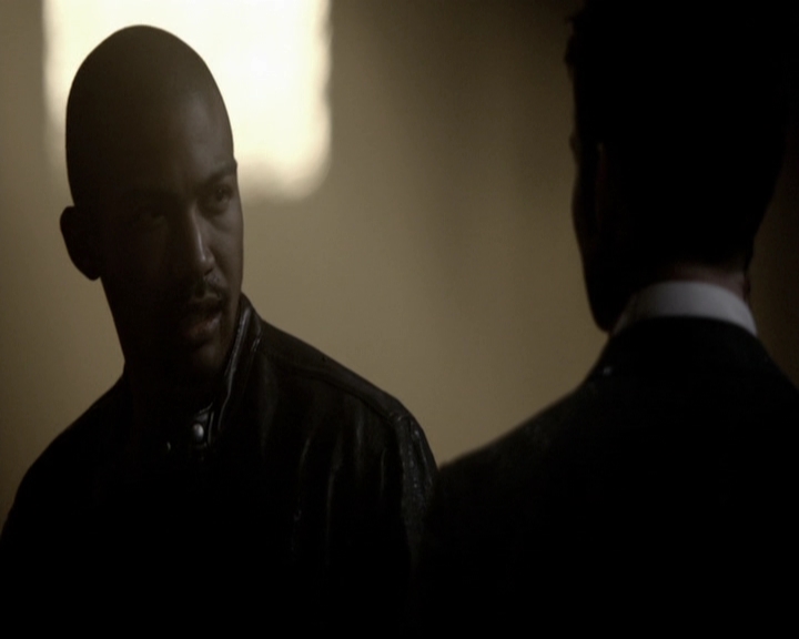 VampireDiariesWorld-dot-org_TheOriginals1x21TheBattleOfNewOrleans2235.jpg