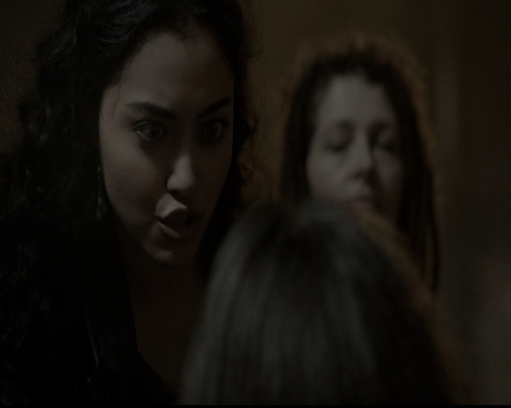 VampireDiariesWorld-dot-org_TheOriginals1x21TheBattleOfNewOrleans2289.jpg