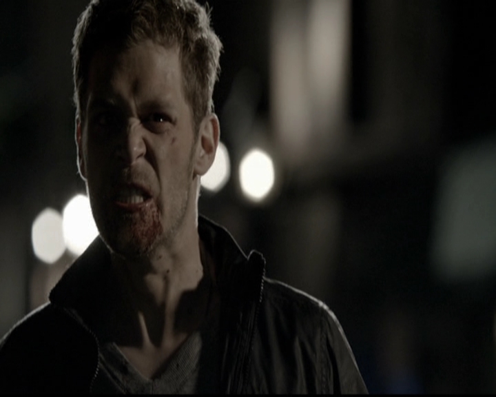 VampireDiariesWorld-dot-org_TheOriginals1x21TheBattleOfNewOrleans2314.jpg