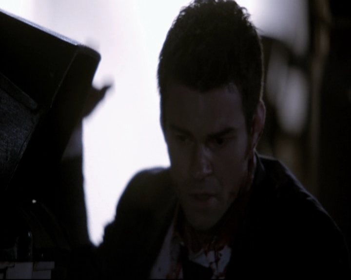 VampireDiariesWorld-dot-org_TheOriginals1x22FromACradleToAGrave-deletedscene0219.jpg