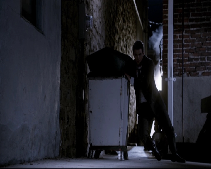VampireDiariesWorld-dot-org_TheOriginals1x22FromACradleToAGrave-deletedscene0221.jpg