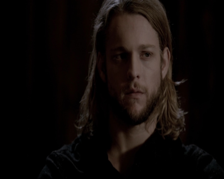 VampireDiariesWorld-dot-org_TheOriginals1x22FromACradleToAGrave-deletedscene0280.jpg