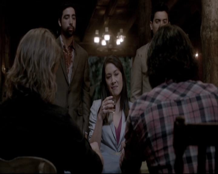 VampireDiariesWorld-dot-org_TheOriginals1x22FromACradleToAGrave-deletedscene0318.jpg