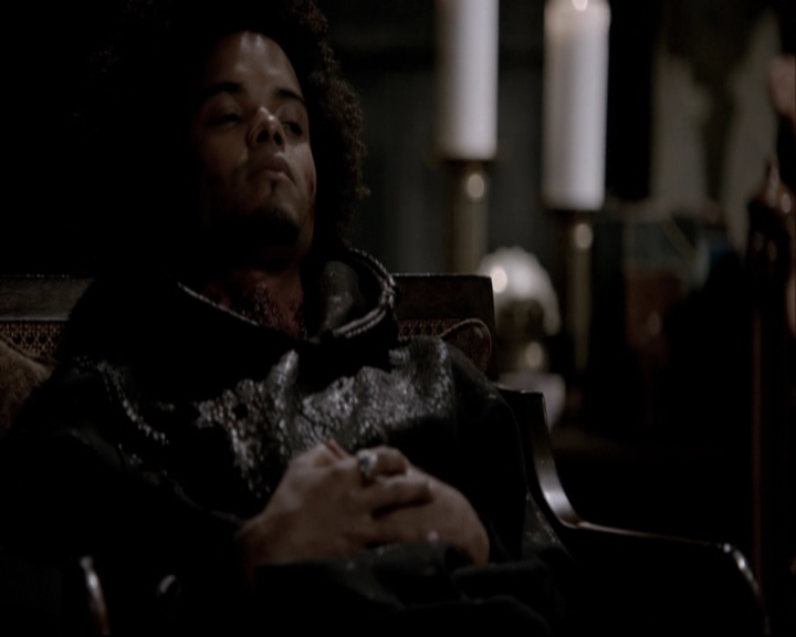 VampireDiariesWorld-dot-org_TheOriginals1x22FromACradleToAGrave-deletedscene0495.jpg