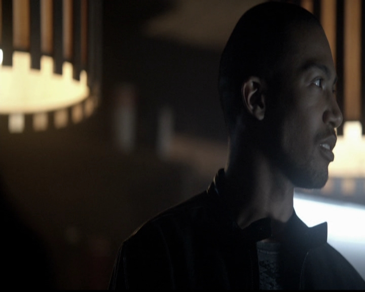 VampireDiariesWorld-dot-org_TheOriginals1x22FromACradleToAGrave1320.jpg