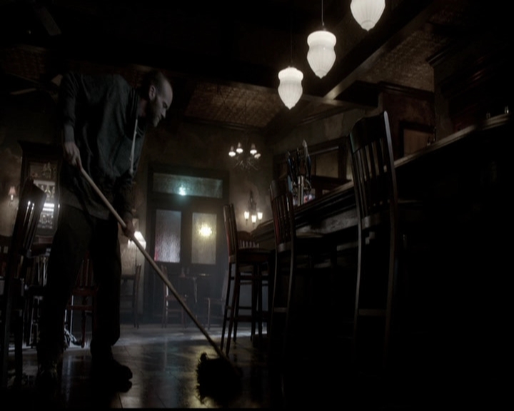 VampireDiariesWorld-dot-org_TheOriginals1x22FromACradleToAGrave1828.jpg