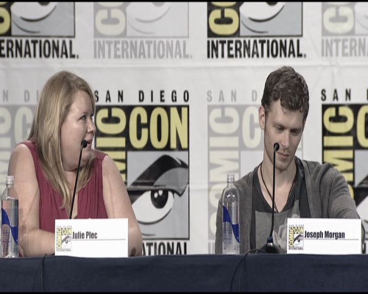 VampireDiariesWorld-dot-org_TheOriginalsS1-2013ComicConPanel0305.jpg
