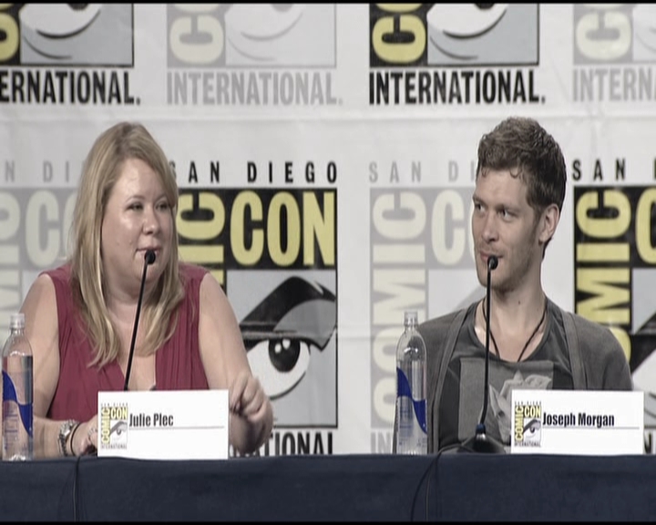 VampireDiariesWorld-dot-org_TheOriginalsS1-2013ComicConPanel0360.jpg