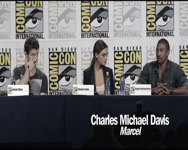 VampireDiariesWorld-dot-org_TheOriginalsS1-2013ComicConPanel0375.jpg