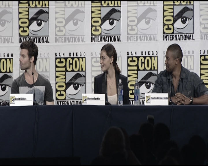 VampireDiariesWorld-dot-org_TheOriginalsS1-2013ComicConPanel0396.jpg