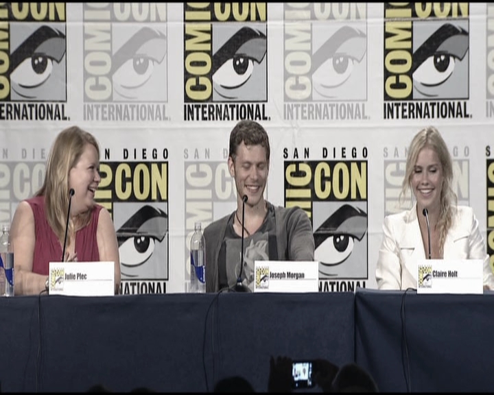 VampireDiariesWorld-dot-org_TheOriginalsS1-2013ComicConPanel0597.jpg