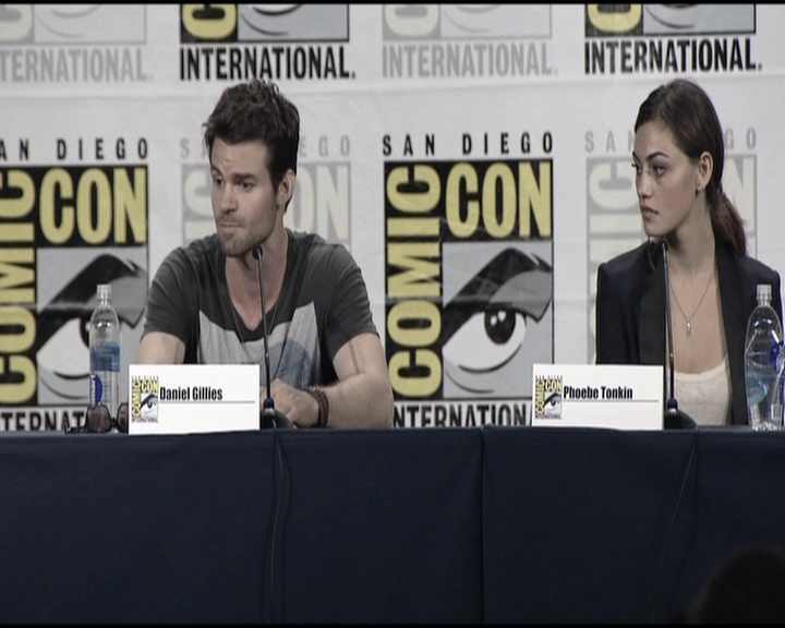 VampireDiariesWorld-dot-org_TheOriginalsS1-2013ComicConPanel0724.jpg