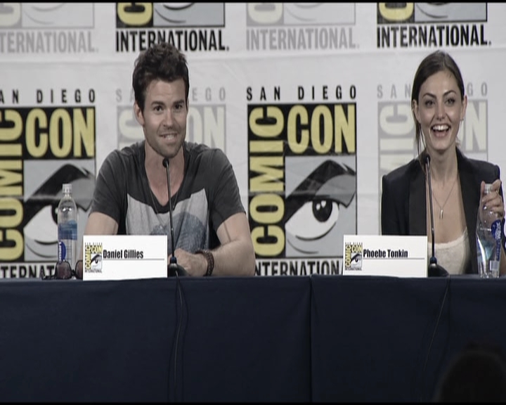 VampireDiariesWorld-dot-org_TheOriginalsS1-2013ComicConPanel0737.jpg