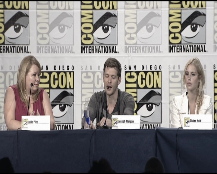 VampireDiariesWorld-dot-org_TheOriginalsS1-2013ComicConPanel0930.jpg