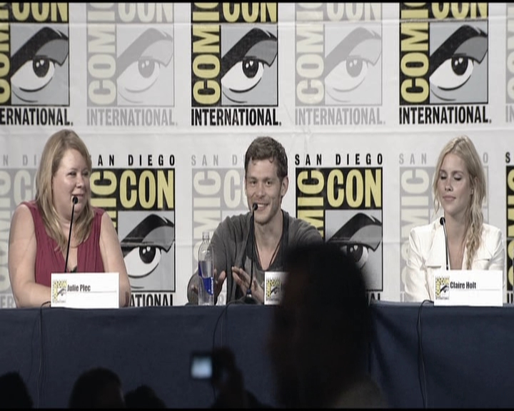 VampireDiariesWorld-dot-org_TheOriginalsS1-2013ComicConPanel0938.jpg