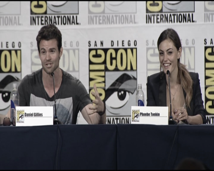 VampireDiariesWorld-dot-org_TheOriginalsS1-2013ComicConPanel1322.jpg