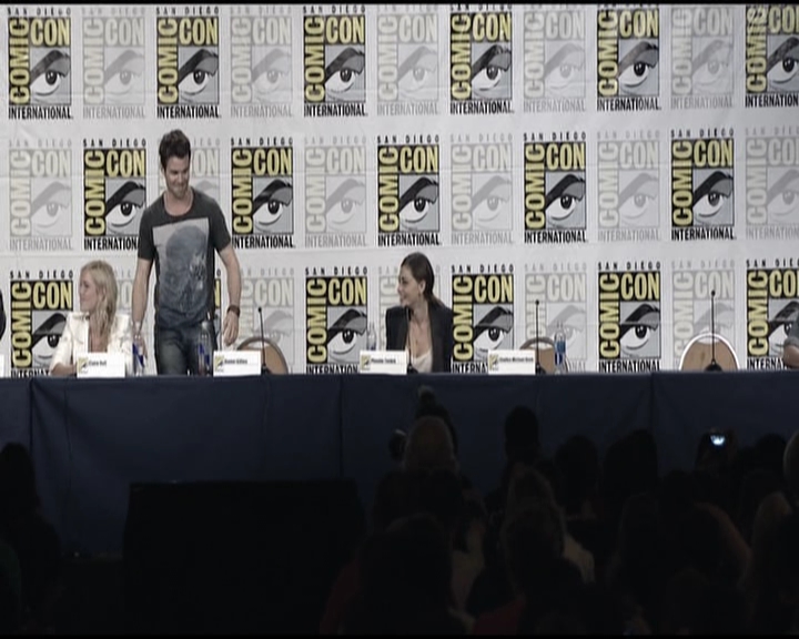 VampireDiariesWorld-dot-org_TheOriginalsS1-2013ComicConPanel1428.jpg