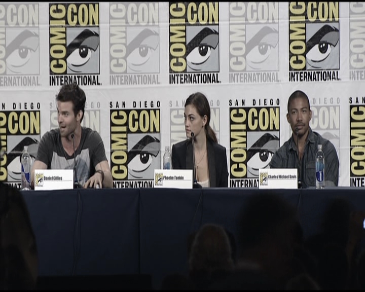 VampireDiariesWorld-dot-org_TheOriginalsS1-2013ComicConPanel1586.jpg