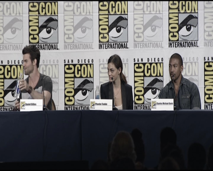 VampireDiariesWorld-dot-org_TheOriginalsS1-2013ComicConPanel1601.jpg