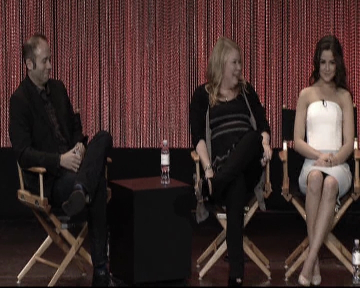 VampireDiariesWorld-dot-org_TheOriginalsS1-2014PaleyFestPanel0313.jpg