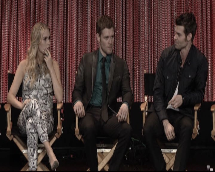 VampireDiariesWorld-dot-org_TheOriginalsS1-2014PaleyFestPanel0366.jpg