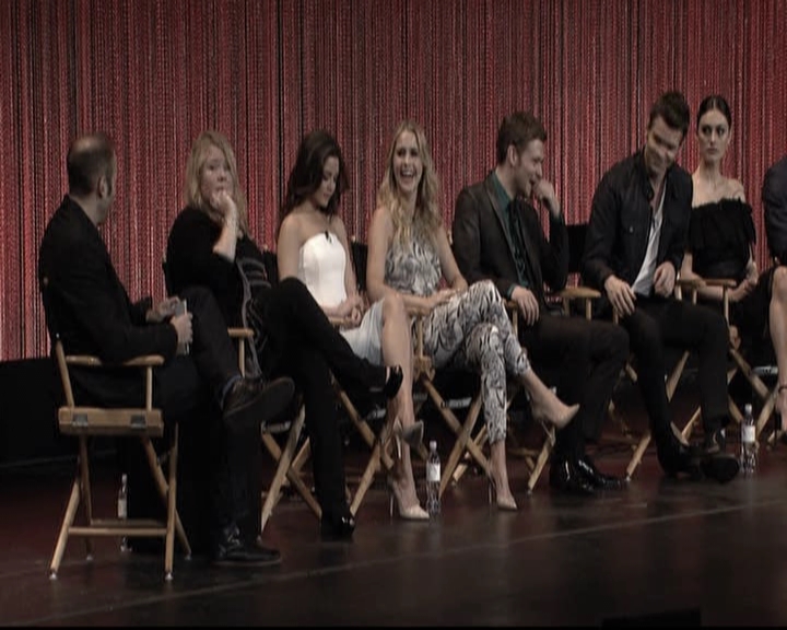 VampireDiariesWorld-dot-org_TheOriginalsS1-2014PaleyFestPanel0369.jpg