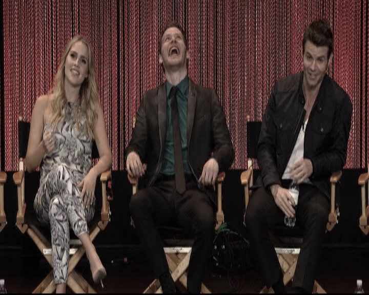 VampireDiariesWorld-dot-org_TheOriginalsS1-2014PaleyFestPanel0409.jpg