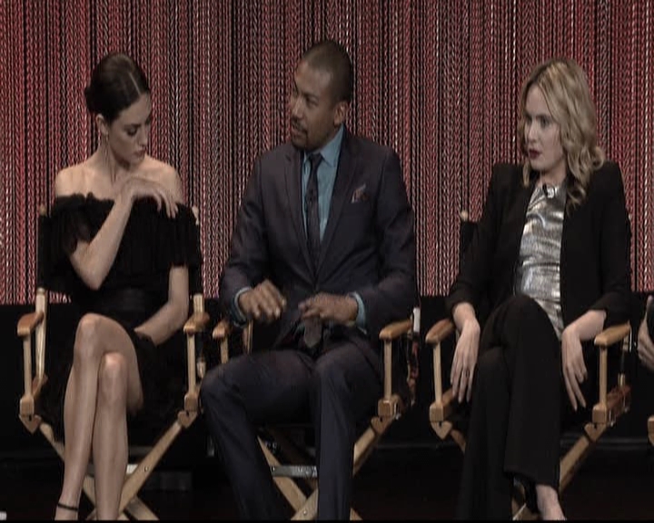 VampireDiariesWorld-dot-org_TheOriginalsS1-2014PaleyFestPanel0559.jpg