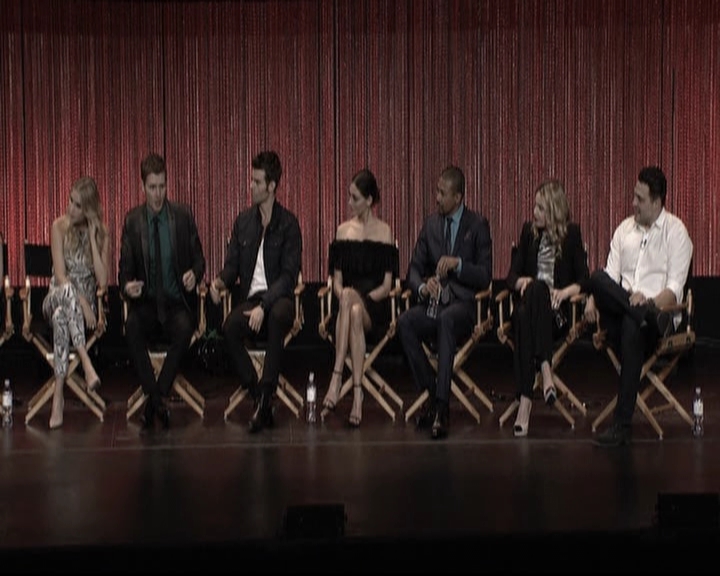 VampireDiariesWorld-dot-org_TheOriginalsS1-2014PaleyFestPanel0900.jpg