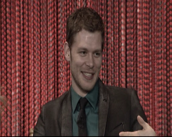 VampireDiariesWorld-dot-org_TheOriginalsS1-2014PaleyFestPanel1368.jpg