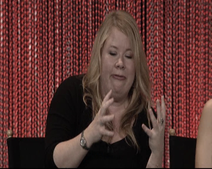VampireDiariesWorld-dot-org_TheOriginalsS1-2014PaleyFestPanel1378.jpg