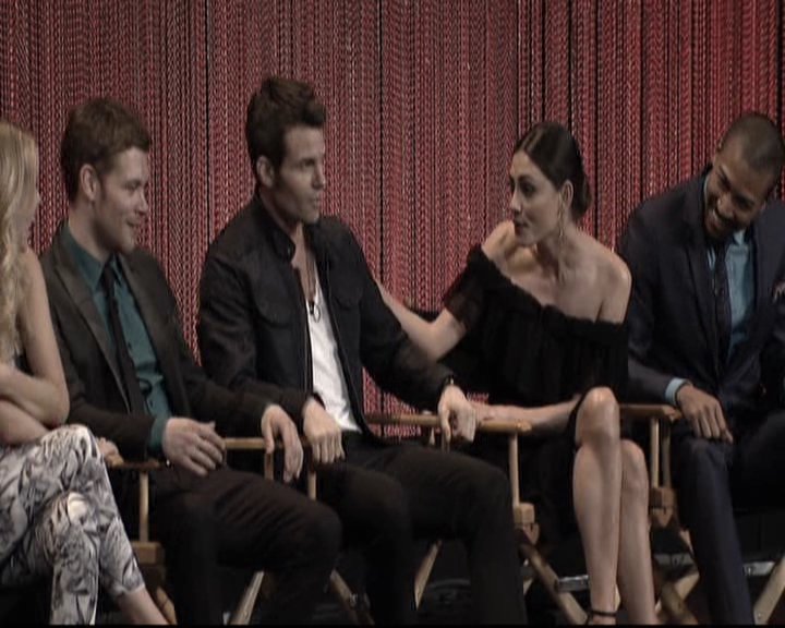 VampireDiariesWorld-dot-org_TheOriginalsS1-2014PaleyFestPanel1509.jpg