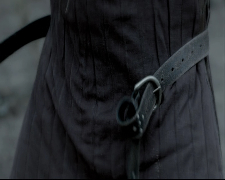 VampireDiariesWorld-dot-org_TheOriginalsS1-TheOriginalVampires-ABiteSizesStory0021.jpg