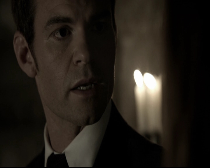 VampireDiariesWorld-dot-org_TheOriginalsS1-TheOriginalVampires-ABiteSizesStory0031.jpg