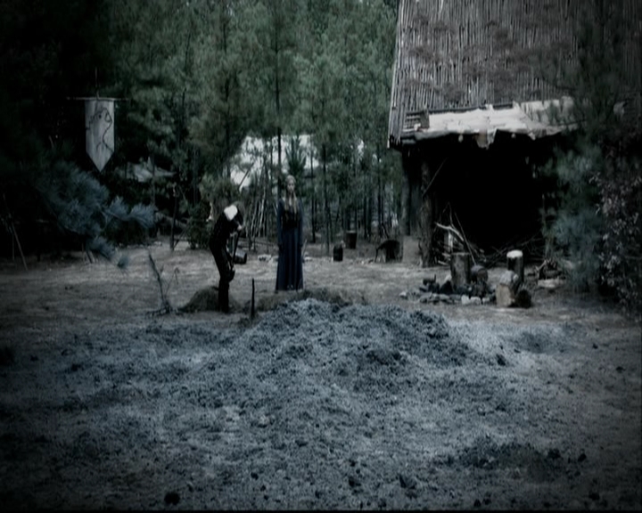VampireDiariesWorld-dot-org_TheOriginalsS1-TheOriginalVampires-ABiteSizesStory0111.jpg