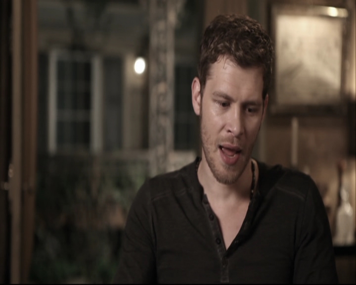 VampireDiariesWorld-dot-org_TheOriginalsS1-TheOriginals-Origins0423.jpg