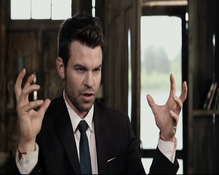 VampireDiariesWorld-dot-org_TheOriginalsS1-TheOriginals-Origins0489.jpg