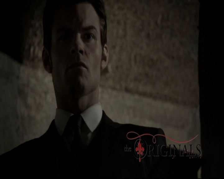 VampireDiariesWorld-dot-org_TheOriginalsS1-TheOriginals-Origins0535.jpg
