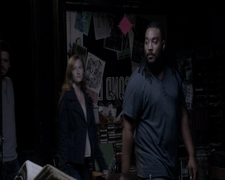 VampireDiariesWorld-dot-nl_TheOriginals-2x01Rebirth-DeletedScenes0008.jpg
