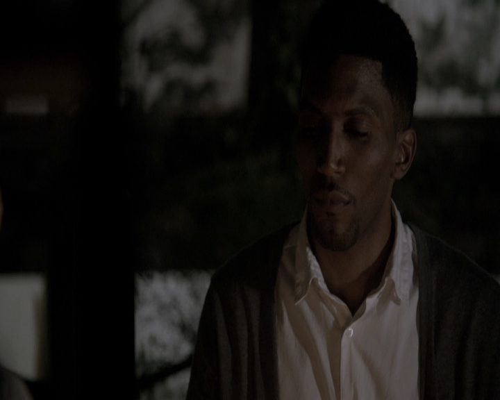 VampireDiariesWorld-dot-nl_TheOriginals-2x01Rebirth-DeletedScenes0033.jpg
