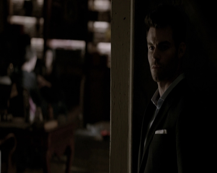 VampireDiariesWorld-dot-nl_TheOriginals-2x01Rebirth-DeletedScenes0071.jpg